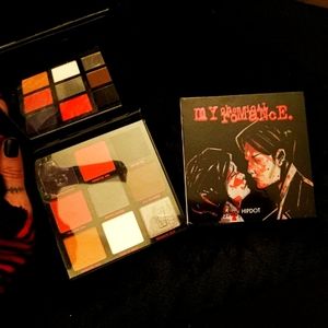 MCR Limited Edition Eyeshadow Pallete